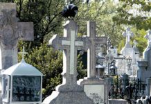 Ofertele de cumpărare a unui teren pentru noul cimitir în Vaslui, respinse la vot