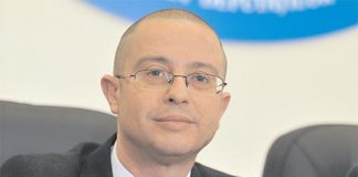 „Deputatul de Bârlad” Tudor Ciuhodaru candidează pentru Primăria Iași