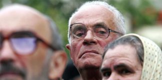 În Vaslui, 10 salariați plătesc 14 pensii