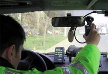 Vasluian prins circulând cu 124 km/h deși avea permisul suspendat
