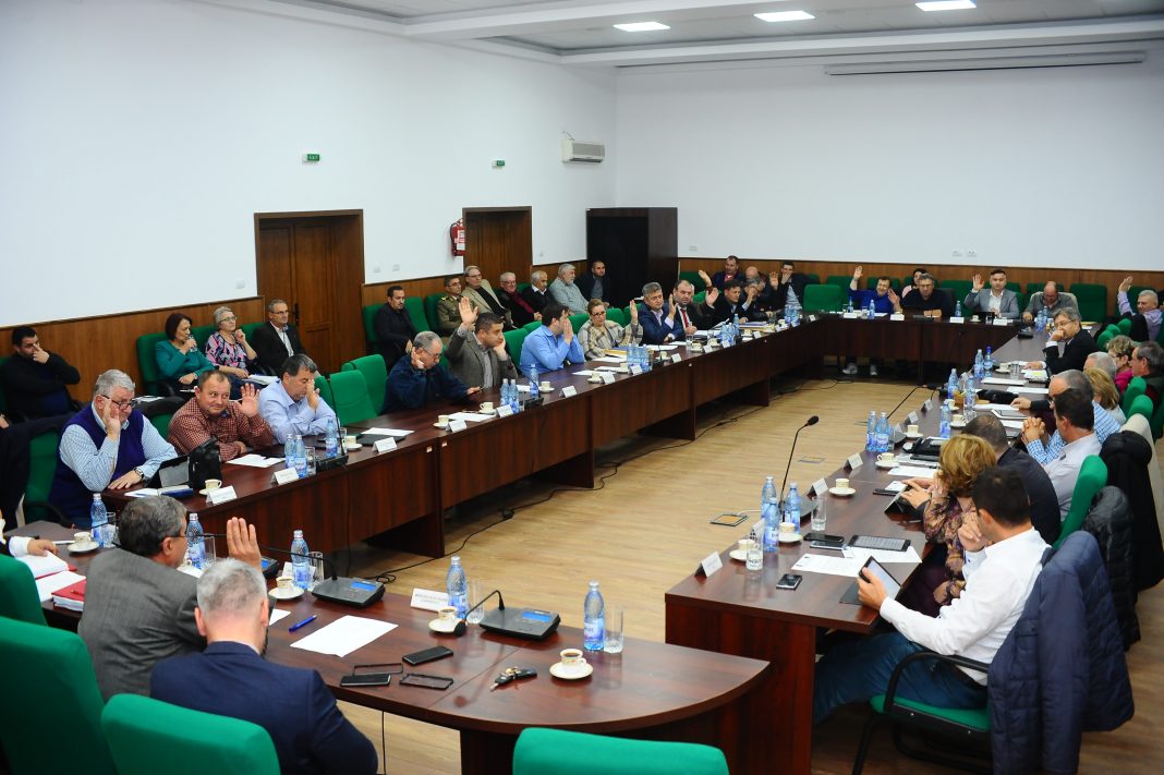 Dictatura minoritatii, o realitate: Liberalii au adoptat o pozitie de… opozitie cu orice pret