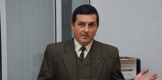 Biblioteca Județeană Vaslui organizează ateliere de cusut pentru copii