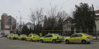 Taximetristii barladeni solicita majorarea tarifelor