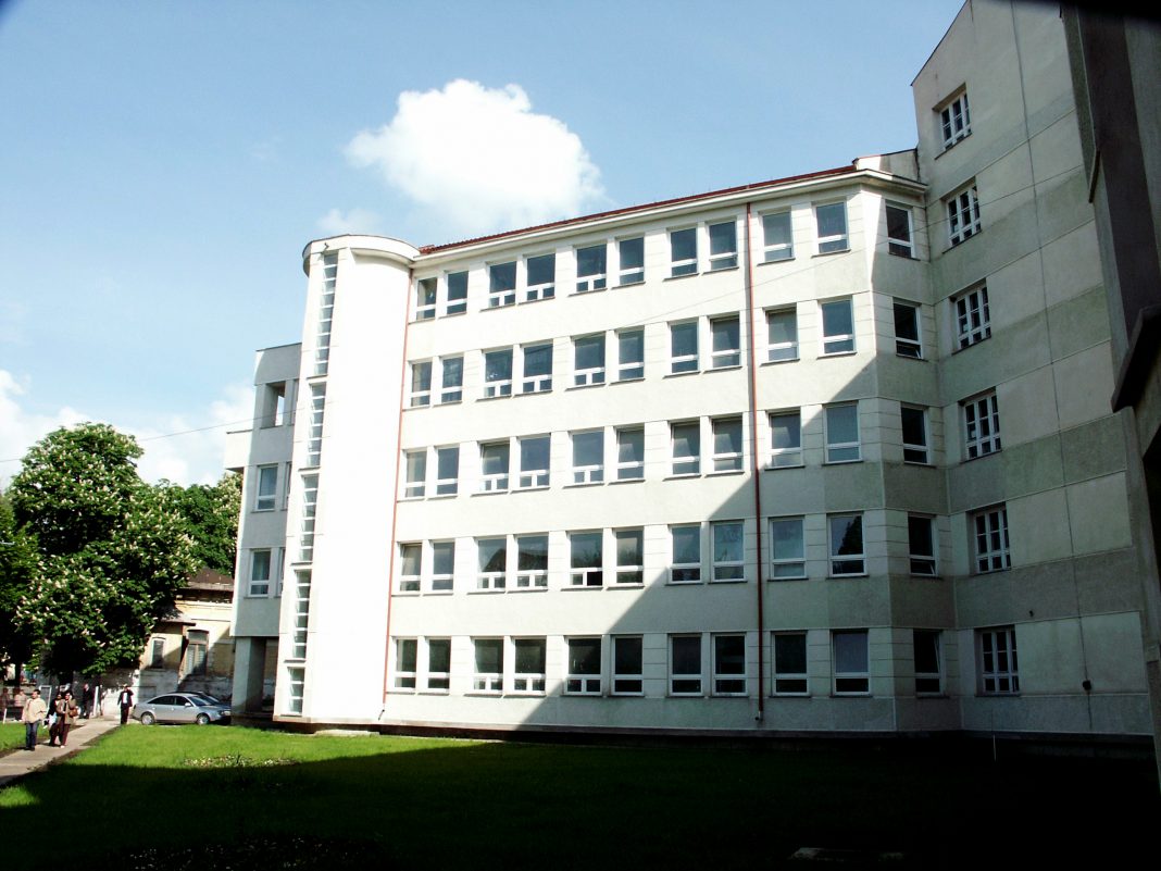 Spitalul husean, singurul din judet vizat de atacurile cibernetice