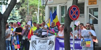 Sindicalistii de la Transurb au dat claxonul pe vuvuzea