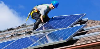 Autoritățile publice vor avea la dispoziție bani pentru investiții în surse regenerabile de energie și stocarea energiei