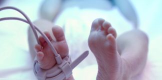O fetita de 11 luni, din Vaslui, prima victima a gripei