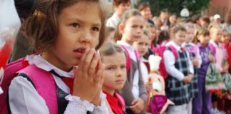 Structura anului școlar următor: Cursurile ar urma să înceapă pe 7 septembrie și vor fi organizate tot în 5 module