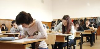 Simulările examenelor naționale vor avea loc în martie