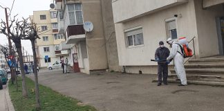 A început dezinfecția celor 1.000 de scări de bloc din Bârlad