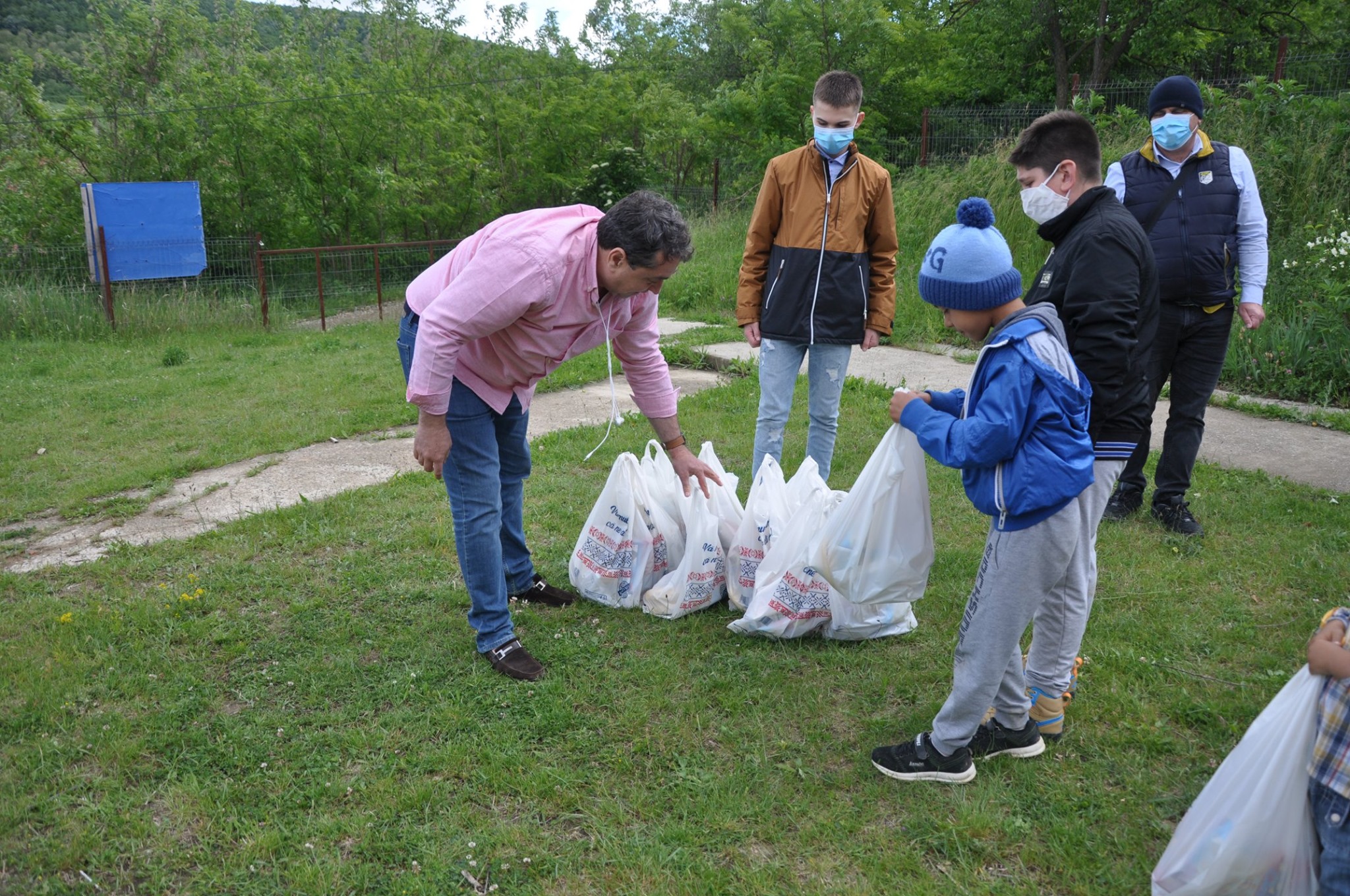 Să încercăm, cât putem, să avem grijă ca nimeni să nu fie uitat