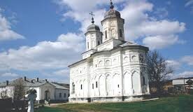 Bani pentru patru lăcașe de cult