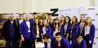 Echipele de robotică ale liceelor „Codreanu” Bârlad și „Cuza Vodă” Huși, premiate la competiția „Regionala Iași”