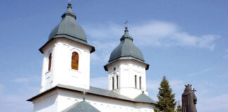 Concert de Florii la Catedrala Episcopală din Huși