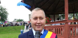 Oșești, comuna tuturor posibilităților politice