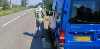 La volanul unui ansamblu rutier, fără drept
