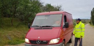 Inconștiență fără limite: Viața a opt oameni, pusă în mânile unui șofer fără permis!