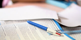 Stimulente guvernamentale pentru absolvenții de 10 la Evaluare și Bacalaureat
