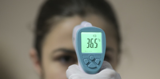 Prima zi de școală: un singur elev respins la triajul epidemiologic
