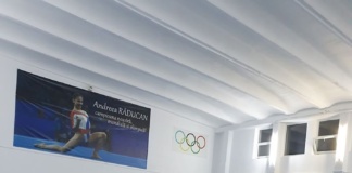 Fetițele din Bârlad, îndemnate să se înscrie la gimnastică