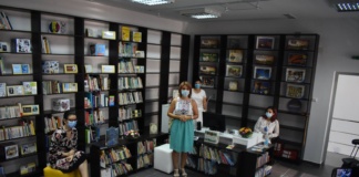 Biblioteca „Stroe S. Belloescu” Bârlad și-a inaugurat Secția de Limbi Străine și Tineret