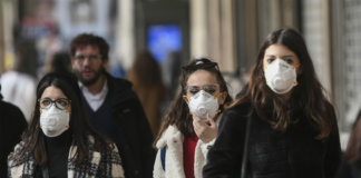 Noul coronavirus face ravagii! În Bârlad și Huși, patru persoane din o mie sunt infectate!