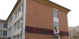 Cinci angajări dintr-un foc la Liceul „Cuza” Bârlad