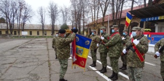 Regimentul 52 Artilerie Mixtă „General Alexandru Tell” Bârlad a primit „Emblema de Onoare a Armatei României”