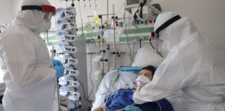 Medicii bârlădeni, ajutați de trei colegi din Iași