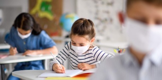 Municipalitatea vasluiană va accesa fonduri pentru protecția sanitară a elevilor și a profesorilor