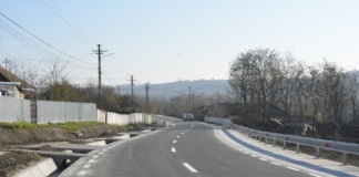 Trei seturi de semafoare furate între Vaslui și Iași