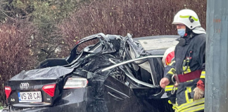 Accident în municipiul Vaslui. O persoană a fost transportantă la spital în stare gravă