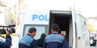 Vasluian dublu urmărit național, prins de polițiști