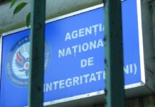 Aleșii locali și demnitarii județului mai au o lună pentru a-și depune declarațiile de avere