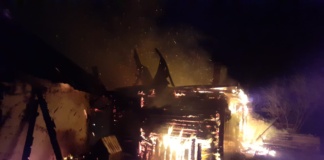 Și-a dat foc la casă, iar apoi a încercat să se omoare
