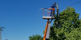 Tot mai multe comune trec la iluminatul cu lămpi LED