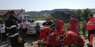 Un mort și trei răniți, în urma unui grav accident rutier produs în Rădeni – Dragomirești