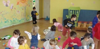 Atenție părinți! A început reînscrierea copiilor în creșe și grădinițe!