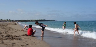 Cei mai buni elevi din Șuletea, răsplătiți cu un sejur la mare