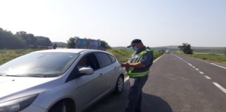 Pieton – șofer cu repetiție, sancționat penal de polițiștii de frontieră din Huşi