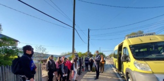 ACȚIUNI DESFĂȘURATE DE POLIȚIȘTII VASLUIENI PENTRU SIGURANȚA TRANSPORTULUI ȘCOLAR