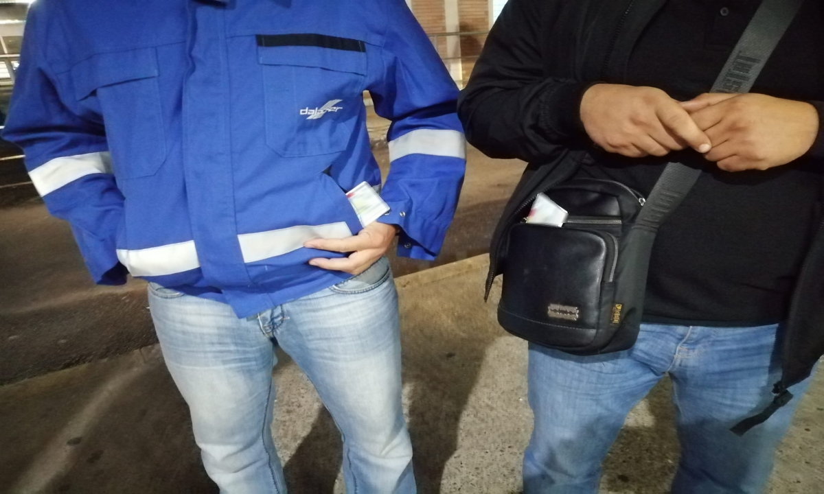 Două cărți de identitate românești false, oprite la P.T.F. Albița - Vimarsana News