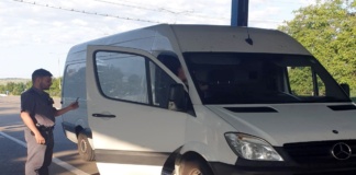 La volan, fără drept