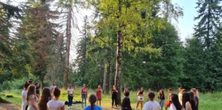Liceeni de la „Cuza” Bârlad, tabără oferită de World Vision România
