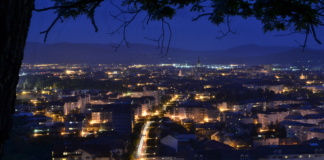 Primăria Bârlad caută executant pentru modernizarea sistemului de iluminat public din localitate