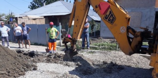 Au început lucrările la rețelele de apă și canal din Bârlad!