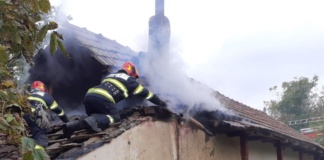 Incendiu în casa unei femei de 96 de ani la Oșești