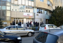 Absolvenții de liceu sunt așteptați să se înregistreze la Agenția Județeană pentru Ocuparea Forței de Muncă