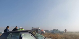 Minori de 16 și 17 ani, răsturnați în șanț după ce au luat aseară mașina părinților. Cel de 17 a fost găsit decedat