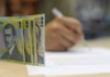 Statul acordă stimulente elevilor cu media 10 la Evaluarea Națională sau Bacalaureat. În Vaslui nu este cazul